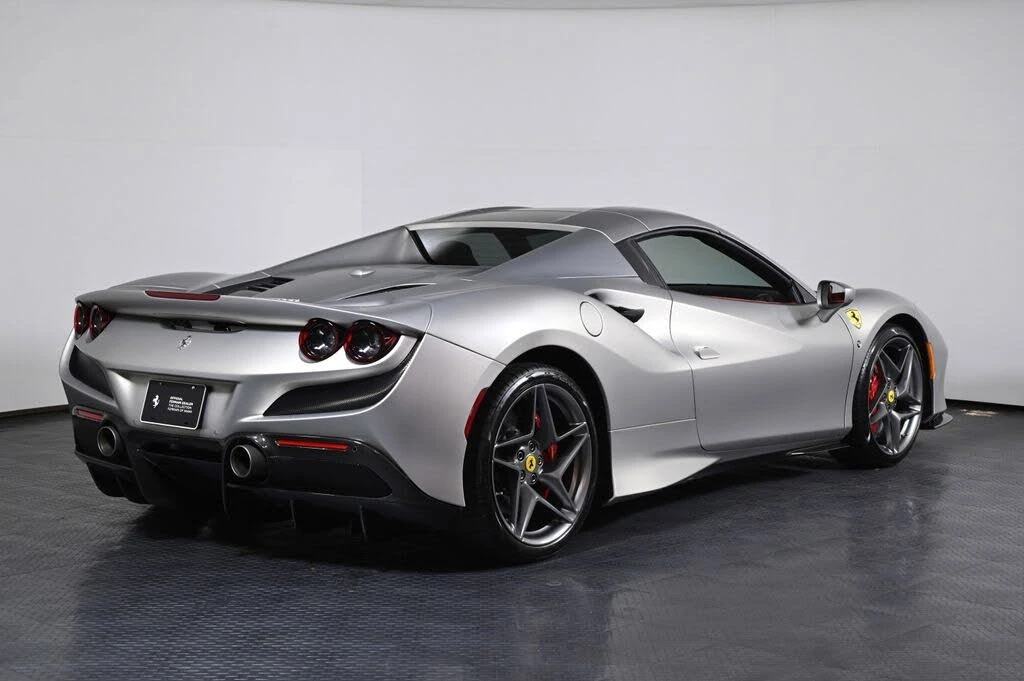 2022 Ferrari F8 Spider - Image 9 of 28