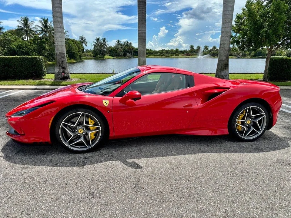 2022 Ferrari F8 Spider - Image 2 of 31