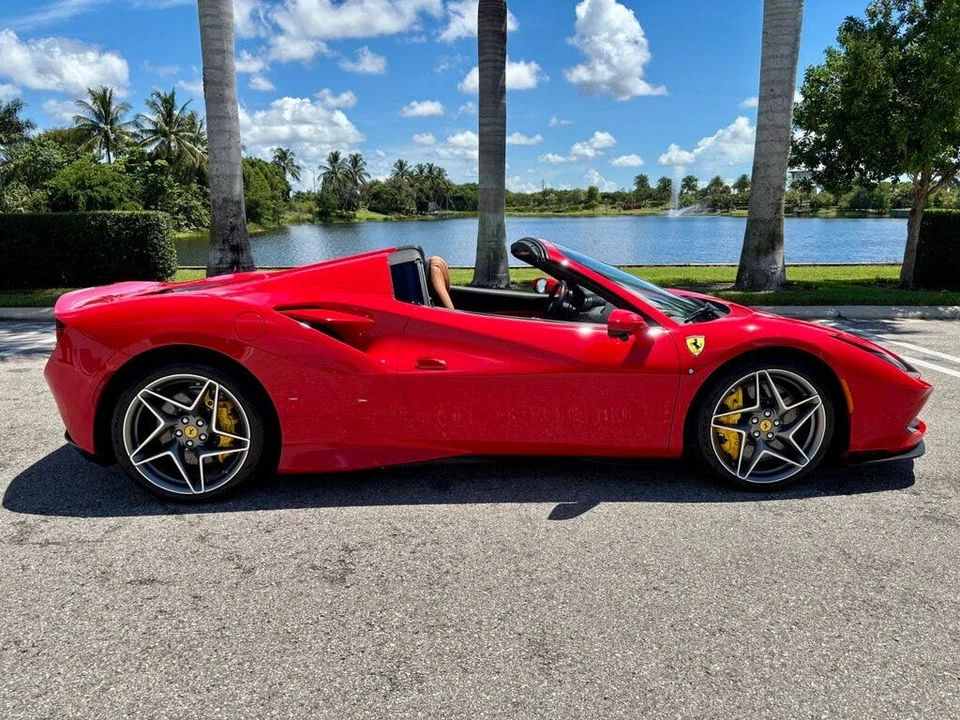 2022 Ferrari F8 Spider - Image 6 of 31