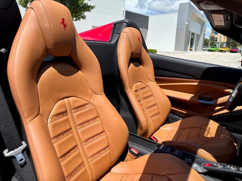 2022 Ferrari F8 Spider - Image 24 of 31