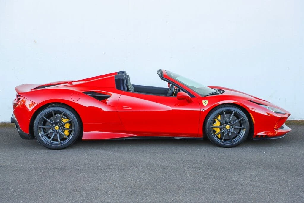 2022 Ferrari F8 Spider - Image 3 of 31