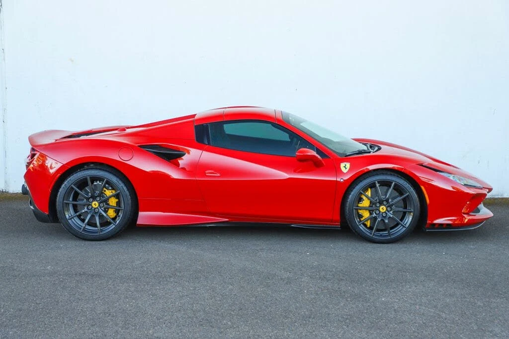 2022 Ferrari F8 Spider - Image 14 of 31