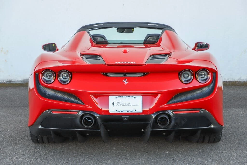 2022 Ferrari F8 Spider - Image 30 of 31