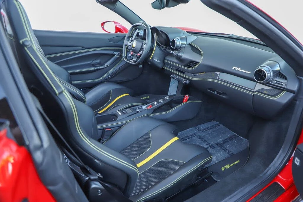 2022 Ferrari F8 Spider - Image 15 of 31