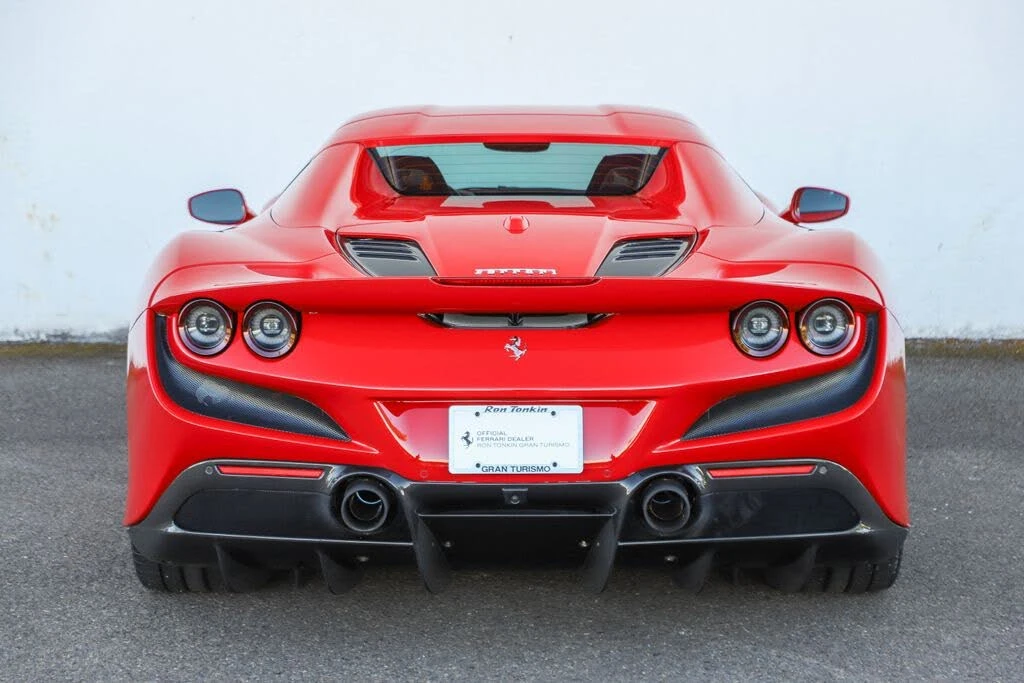 2022 Ferrari F8 Spider - Image 21 of 31