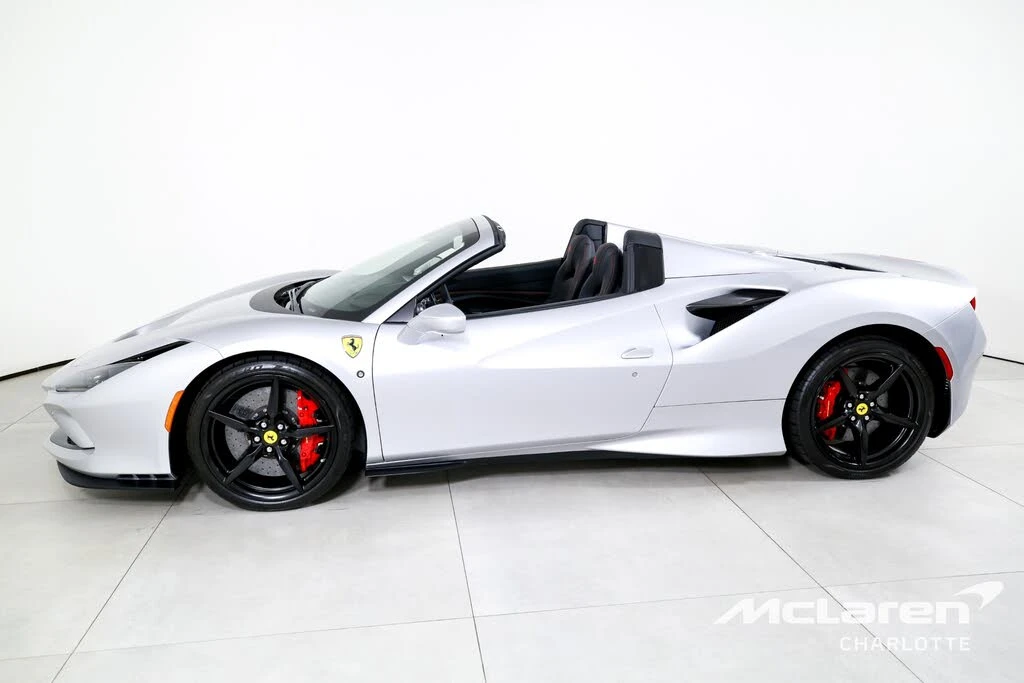 2022 Ferrari F8 Spider - Image 6 of 31