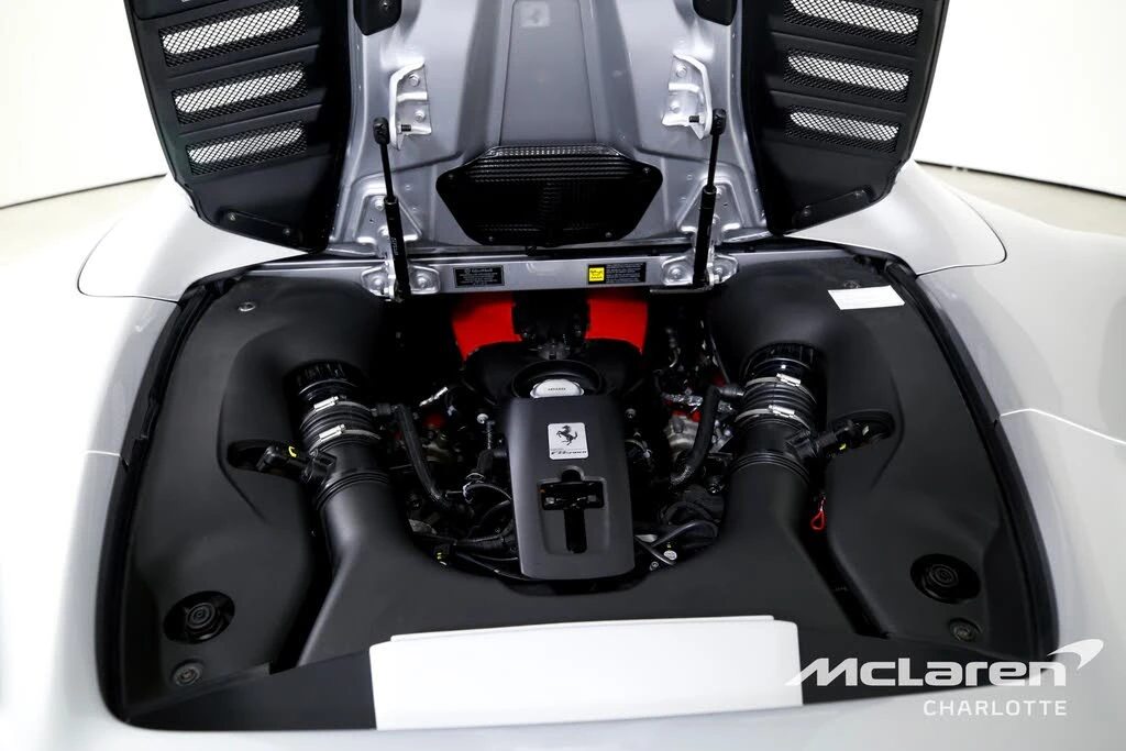 2022 Ferrari F8 Spider - Image 30 of 31