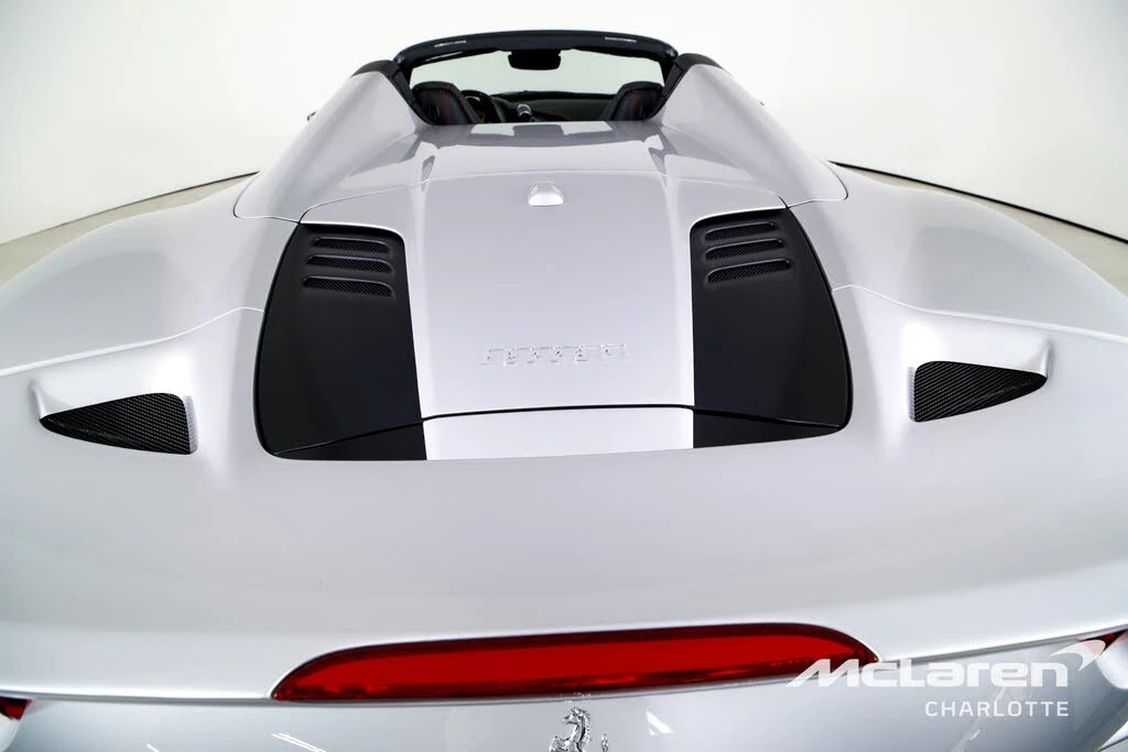 2022 Ferrari F8 Spider - Image 29 of 31