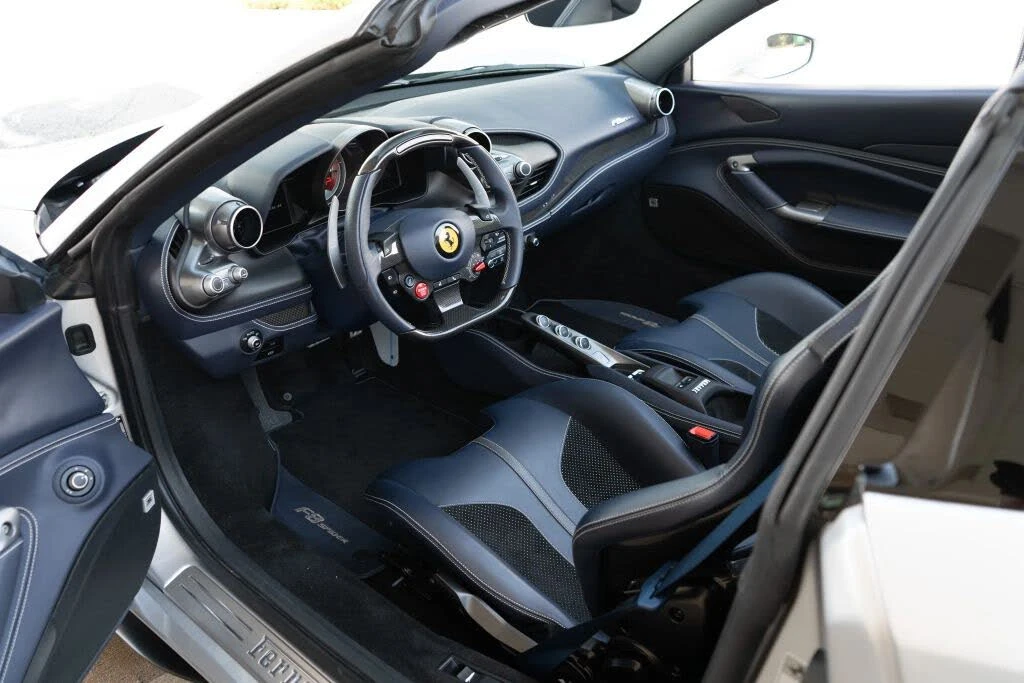 2022 Ferrari F8 Spider - Image 24 of 31