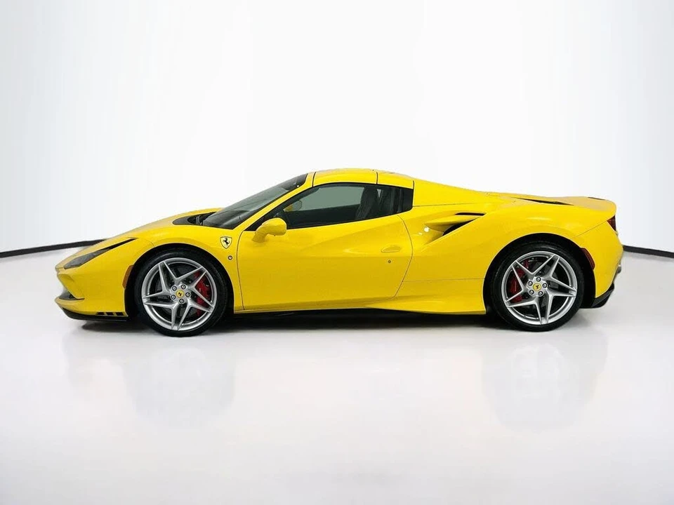 2022 Ferrari F8 Spider - Image 16 of 31