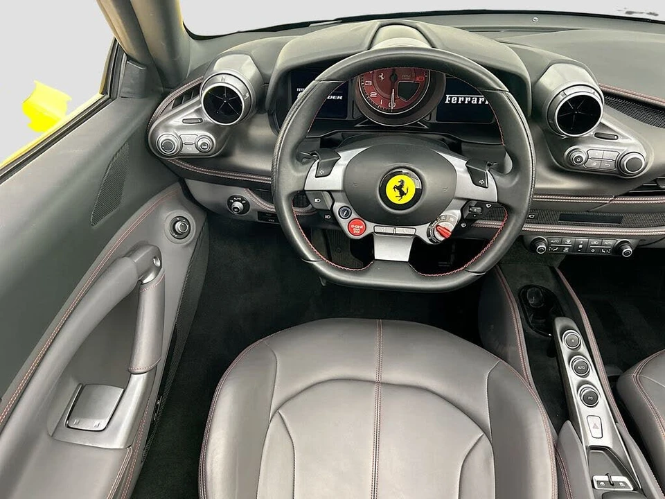 2022 Ferrari F8 Spider - Image 18 of 31