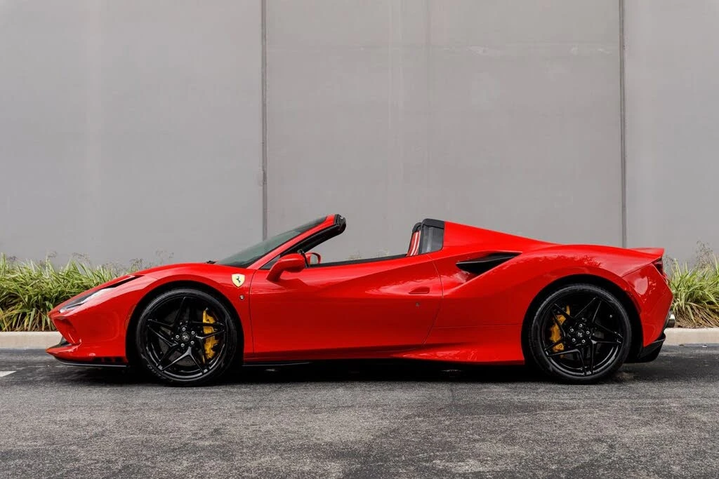 2022 Ferrari F8 Spider - Image 2 of 31