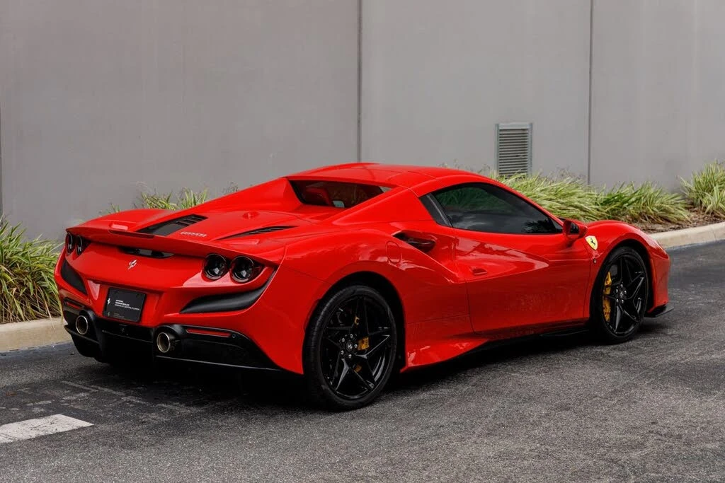 2022 Ferrari F8 Spider - Image 5 of 31
