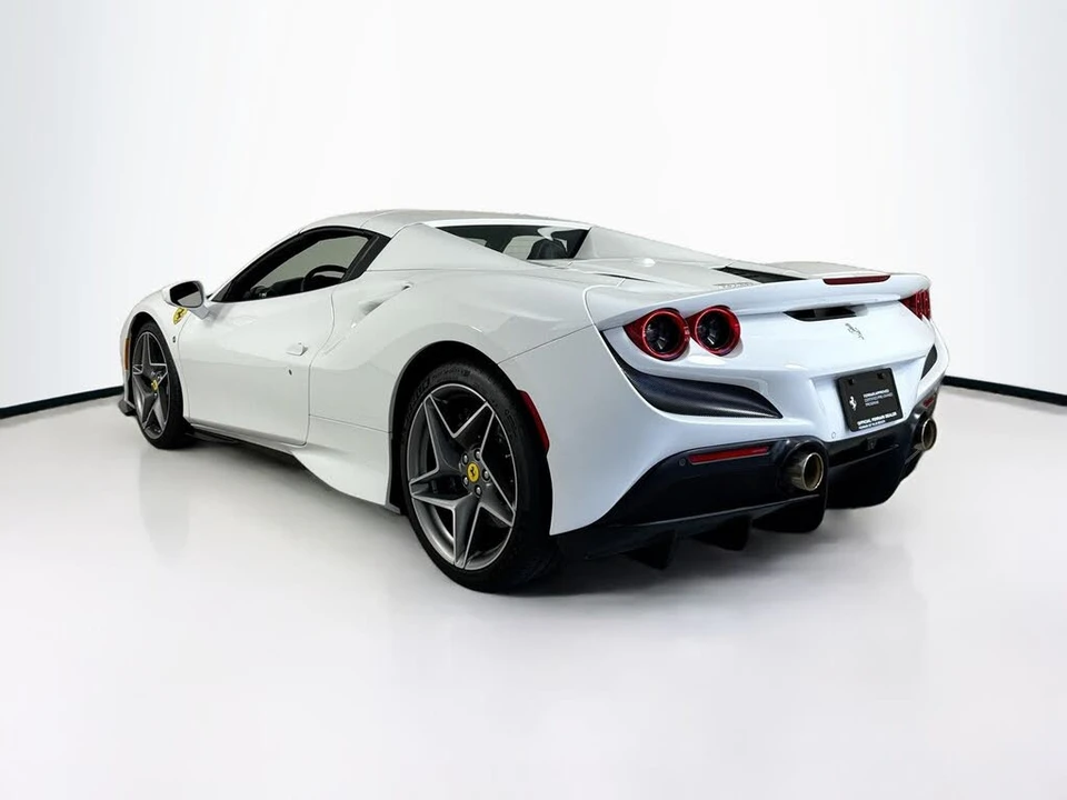 2022 Ferrari F8 Spider - Image 5 of 6