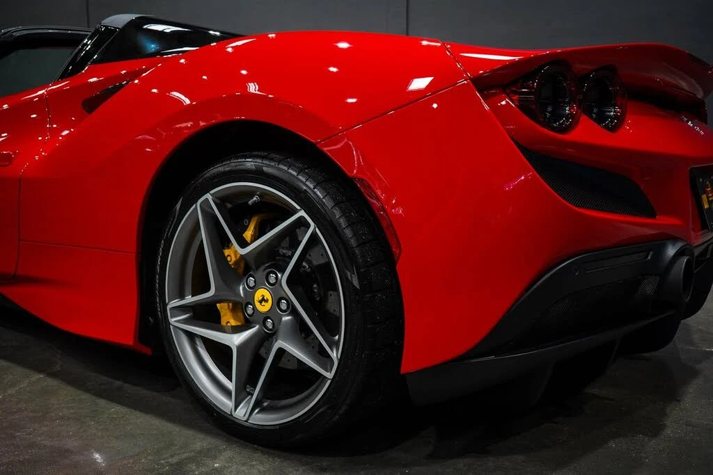 2022 Ferrari F8 Spider - Image 13 of 31