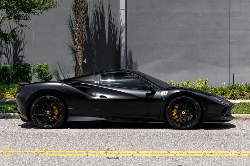 2022 Ferrari F8 Spider - Image 5 of 31
