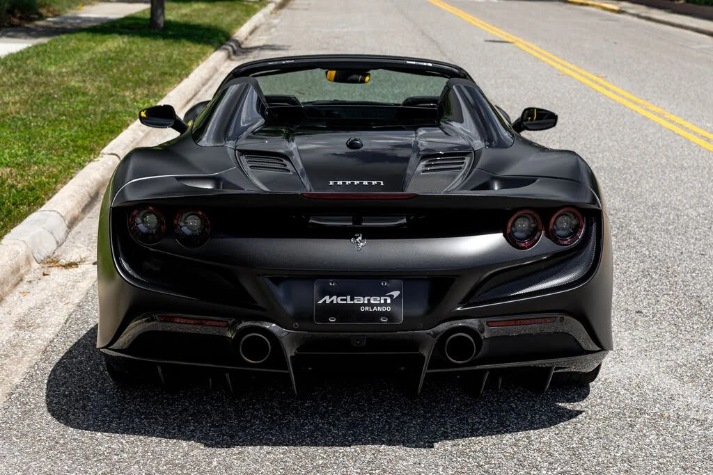 2022 Ferrari F8 Spider - Image 13 of 31