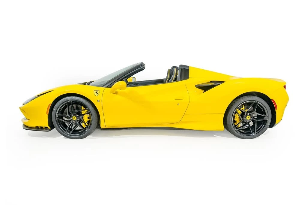 2022 Ferrari F8 Spider - Image 15 of 31