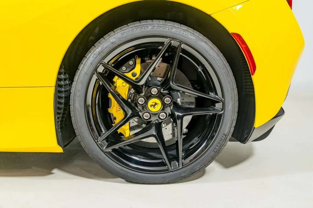 2022 Ferrari F8 Spider - Image 23 of 31