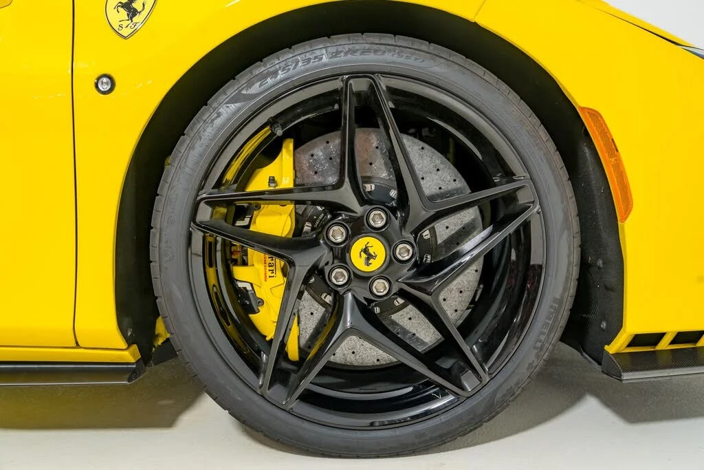 2022 Ferrari F8 Spider - Image 24 of 31