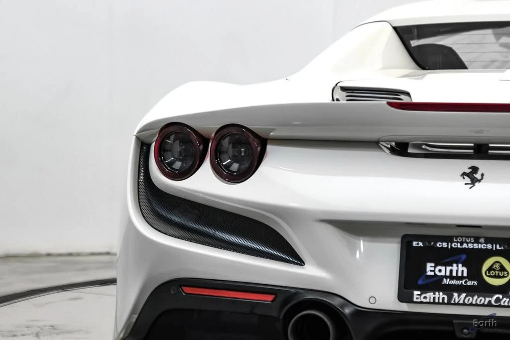 2022 Ferrari F8 Spider - Image 18 of 31