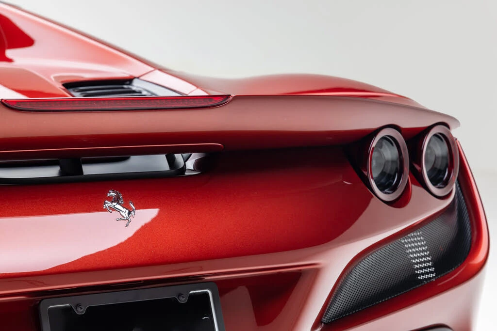 2022 Ferrari F8 Spider - Image 19 of 31