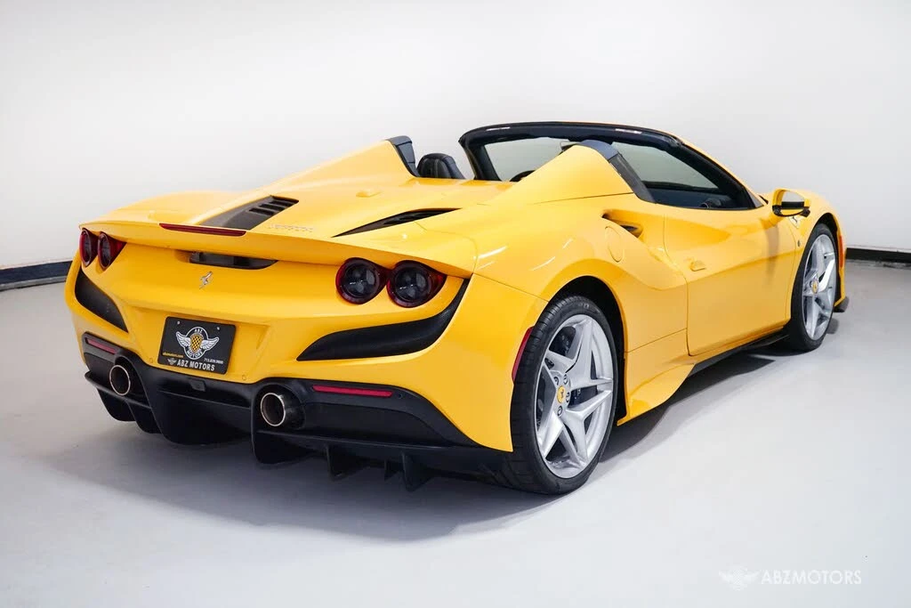 2022 Ferrari F8 Spider - Image 6 of 31