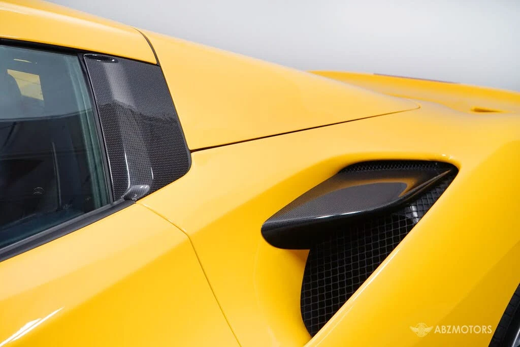 2022 Ferrari F8 Spider - Image 9 of 31