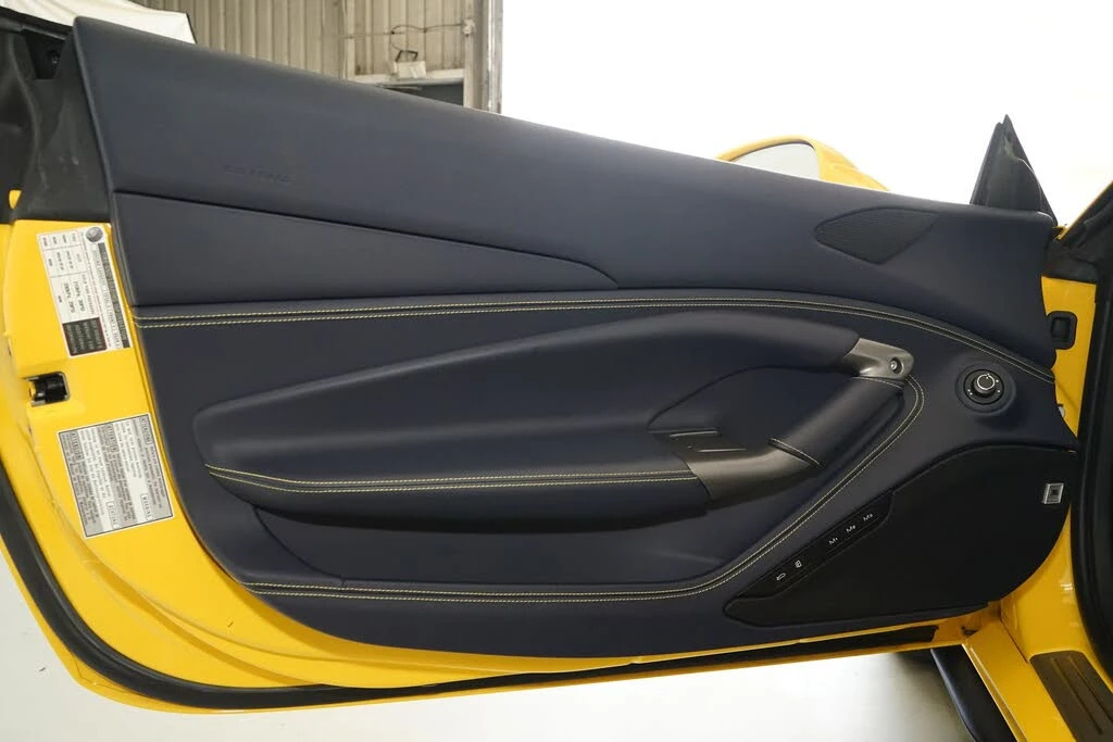 2022 Ferrari F8 Spider - Image 22 of 31