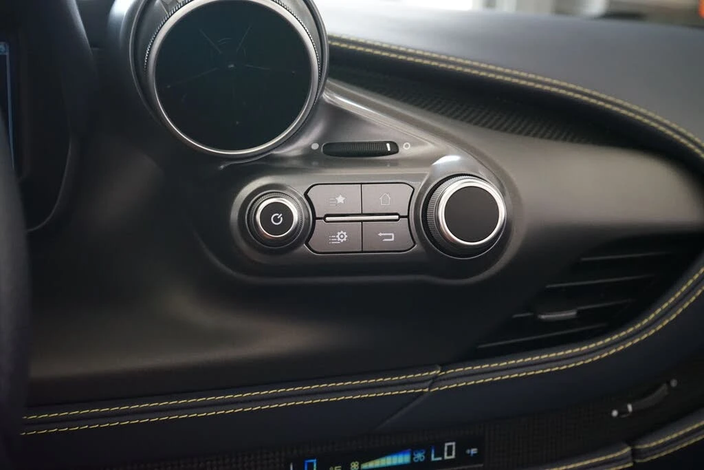 2022 Ferrari F8 Spider - Image 29 of 31