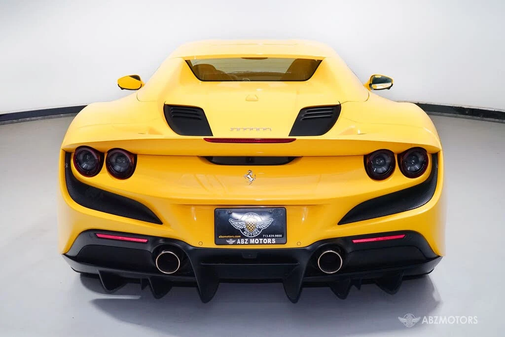 2022 Ferrari F8 Spider - Image 8 of 31