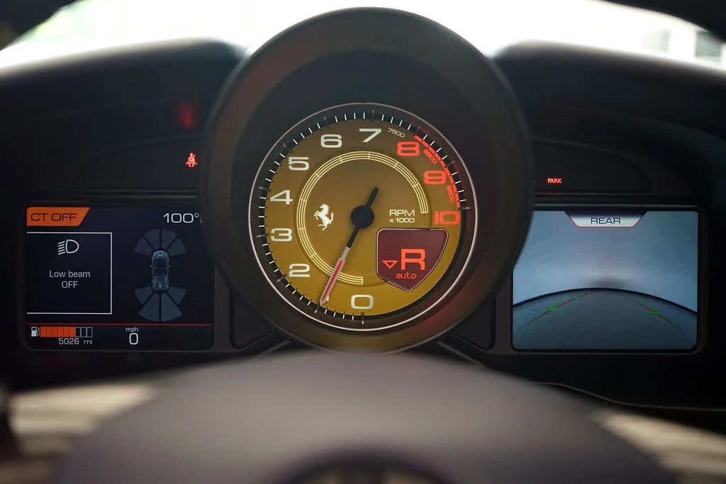 2022 Ferrari F8 Spider - Image 17 of 31