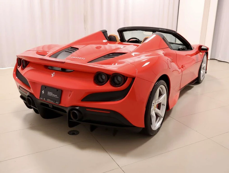 2022 Ferrari F8 Spider - Image 5 of 31