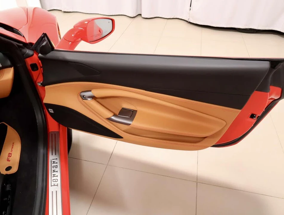 2022 Ferrari F8 Spider - Image 15 of 31