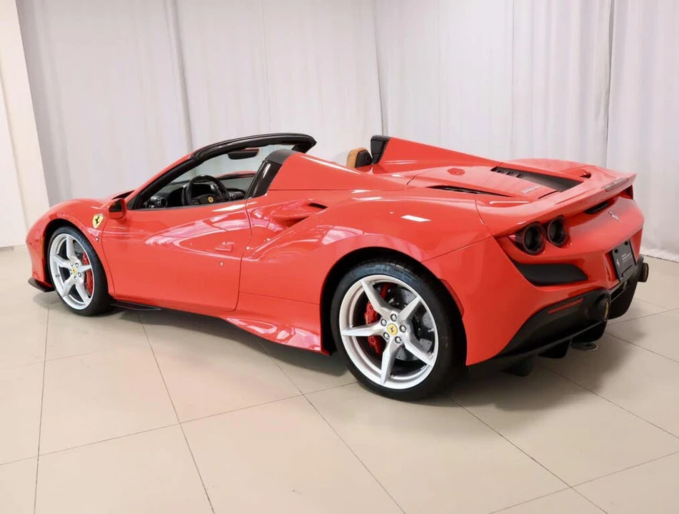 2022 Ferrari F8 Spider - Image 3 of 31