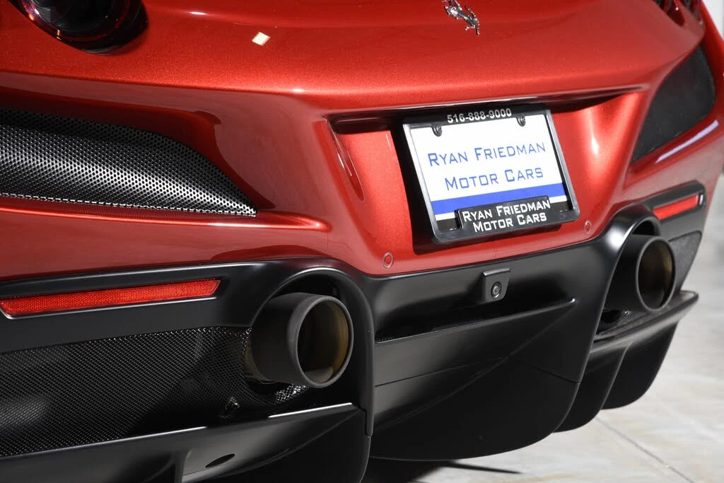 2022 Ferrari F8 Spider - Image 25 of 31