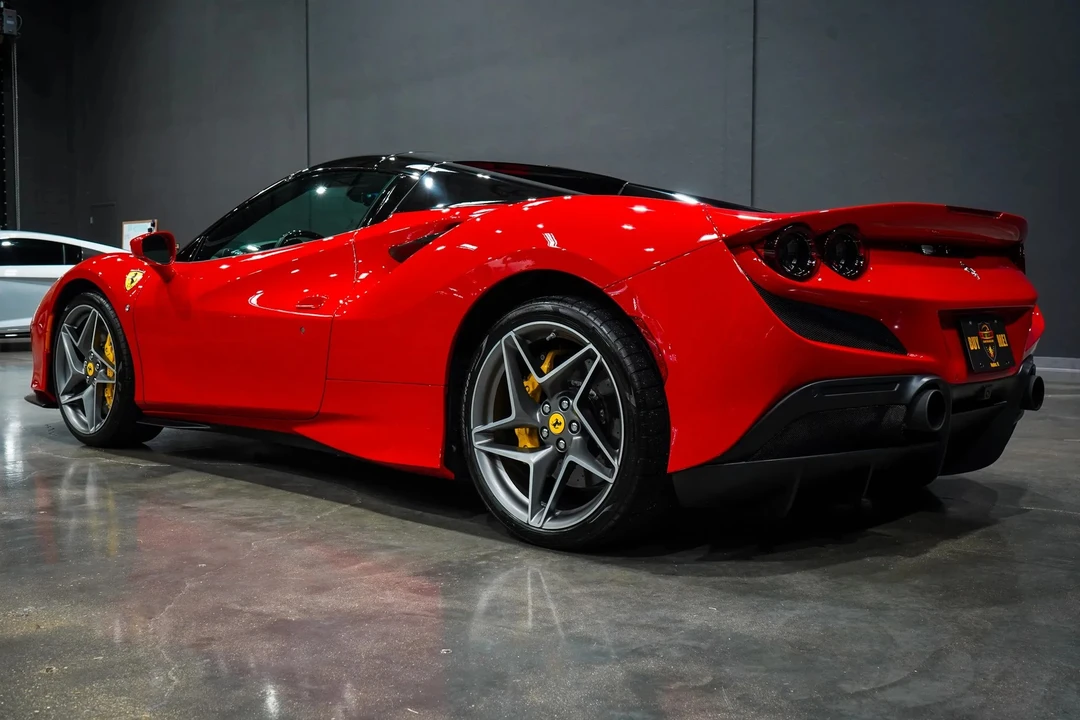 2022 Ferrari F8 Spider - Image 22 of 31