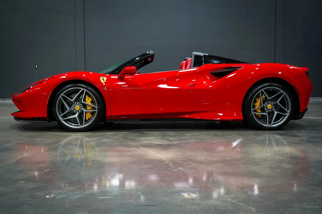2022 Ferrari F8 Spider - Image 2 of 31