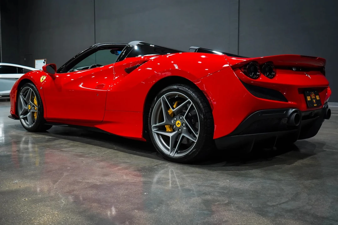 2022 Ferrari F8 Spider - Image 3 of 31