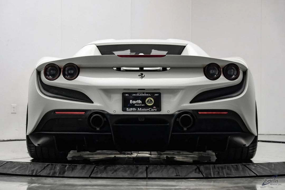 2022 Ferrari F8 Spider - Image 16 of 31