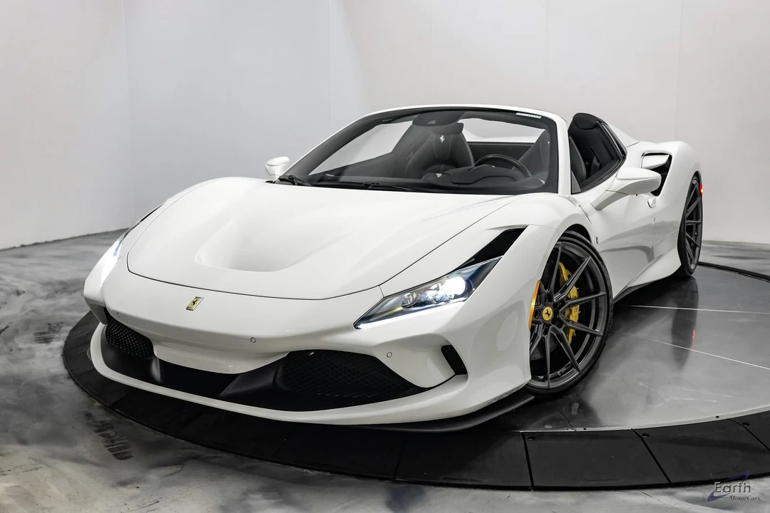2022 Ferrari F8 Spider - Image 7 of 31