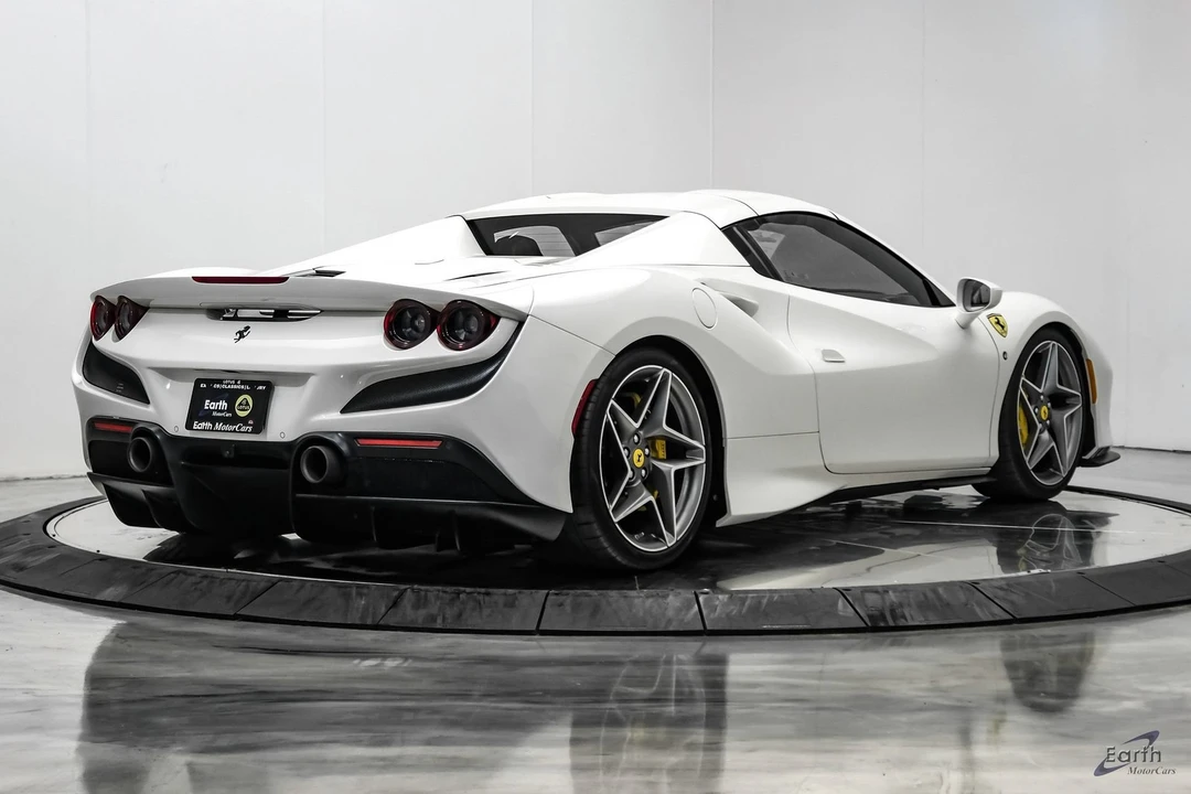 2022 Ferrari F8 Spider - Image 23 of 31