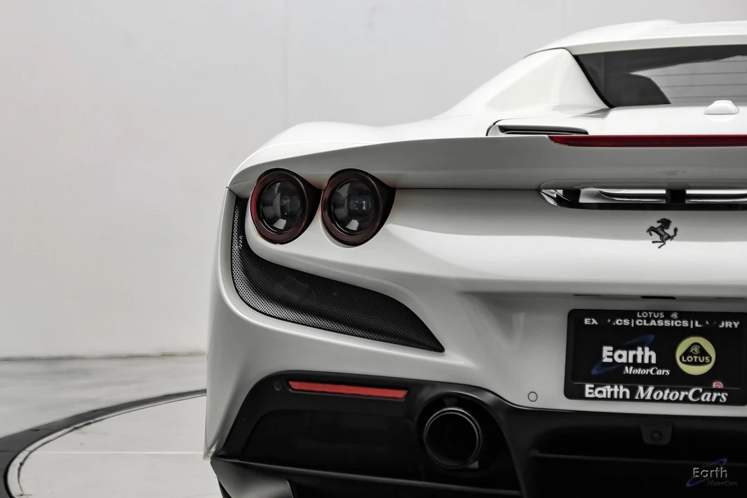 2022 Ferrari F8 Spider - Image 18 of 31