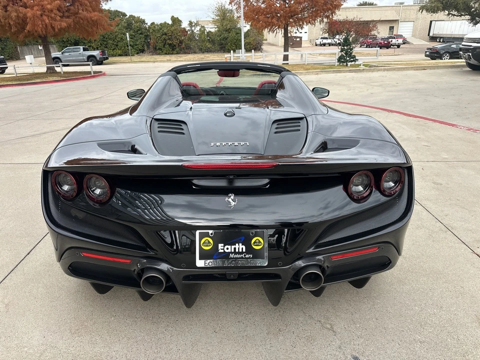 2022 Ferrari F8 Spider - Image 5 of 8