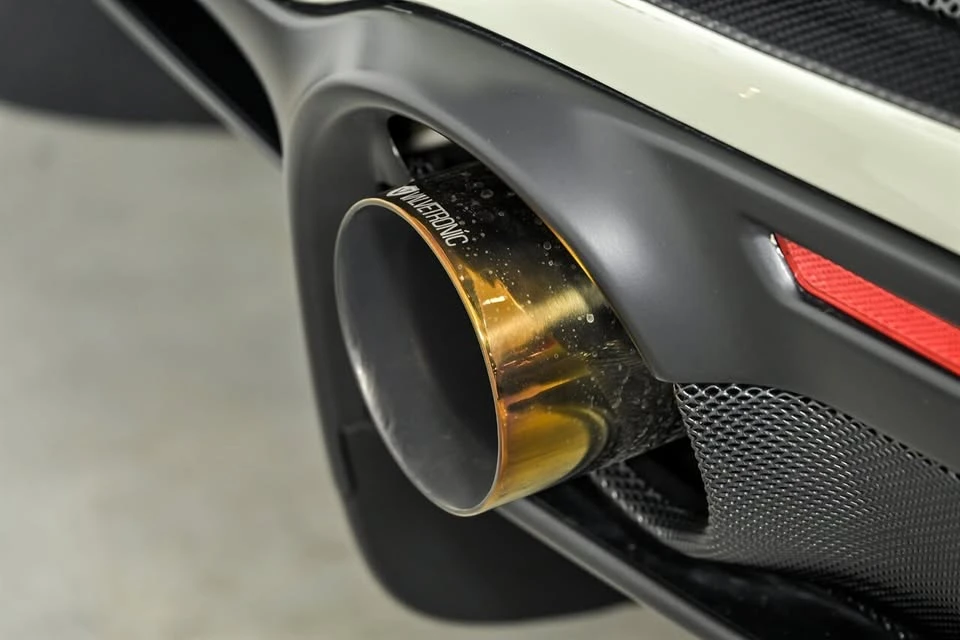 2022 Ferrari F8 Spider - Image 13 of 20
