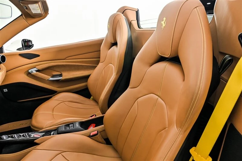 2022 Ferrari F8 Spider - Image 22 of 31