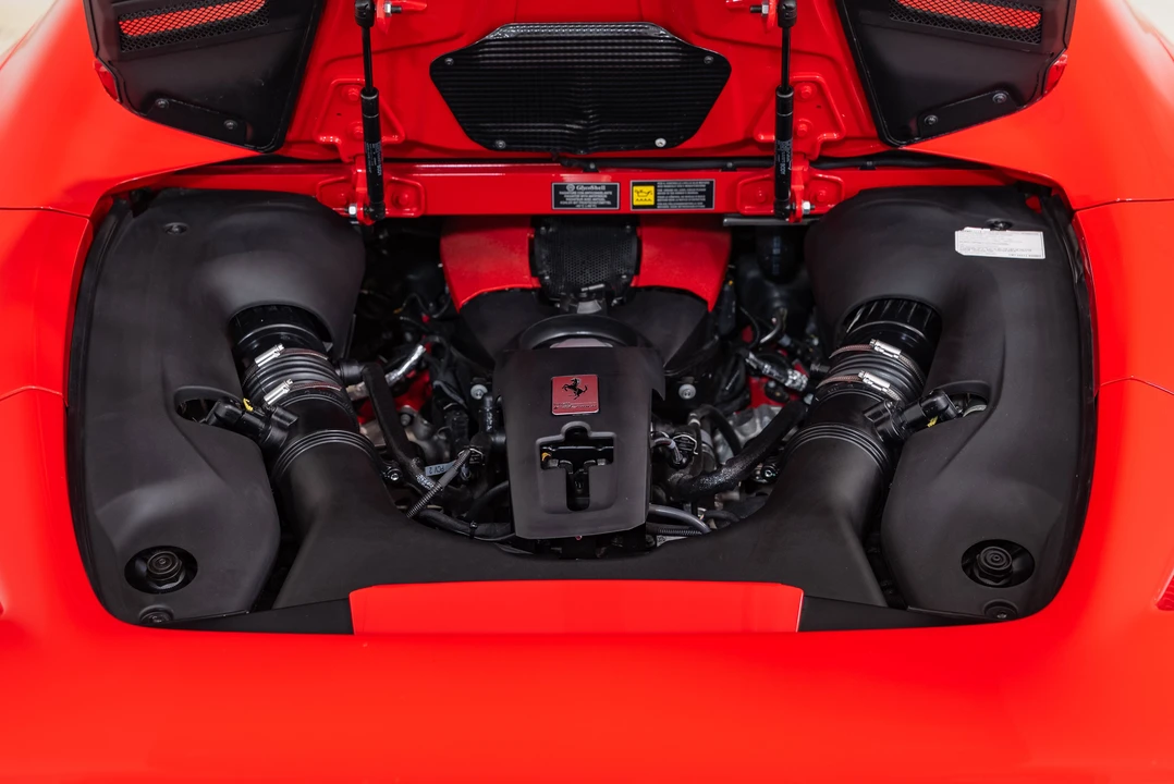 2022 Ferrari F8 Spider - Image 24 of 31
