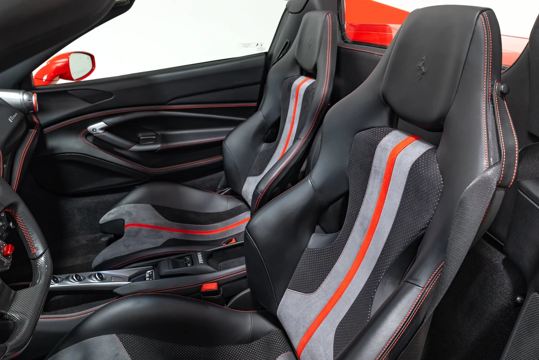 2022 Ferrari F8 Spider - Image 28 of 31