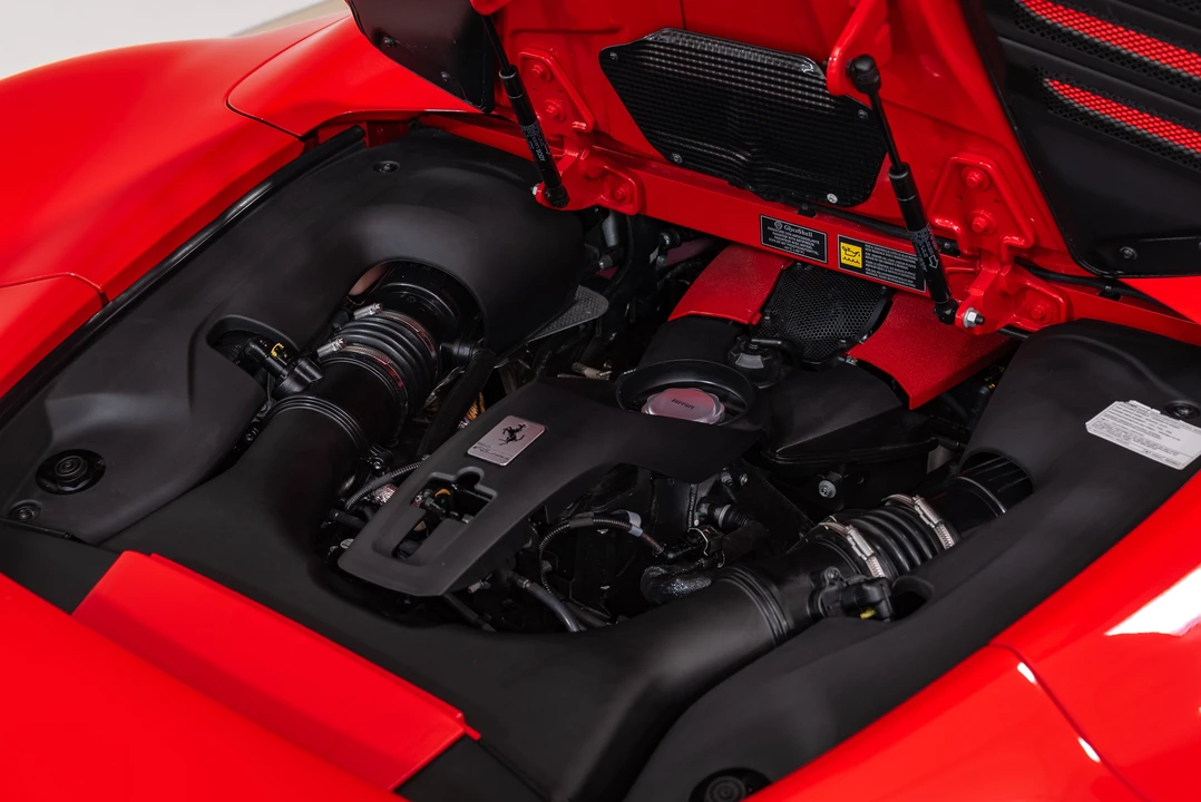 2022 Ferrari F8 Spider - Image 27 of 31