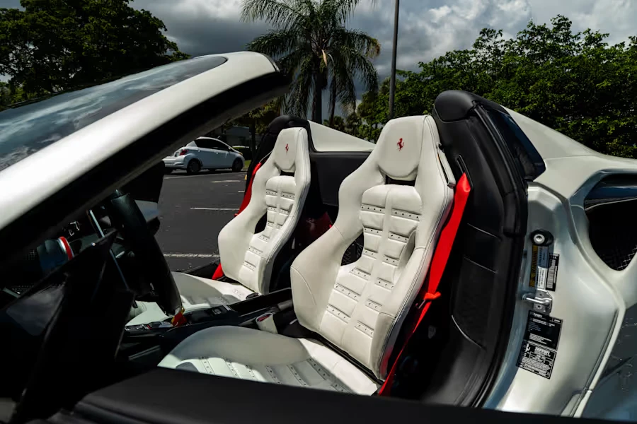 2022 Ferrari F8 Spider - Image 17 of 31
